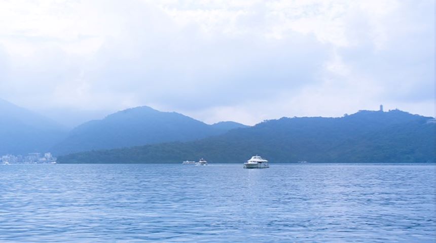 日月潭