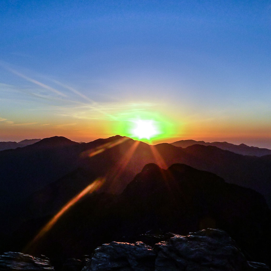 玉山主峰